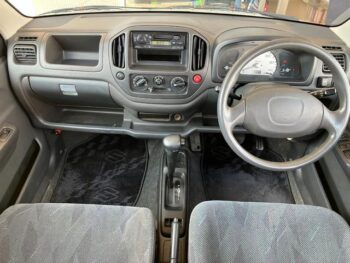 0840322A30260819W00103