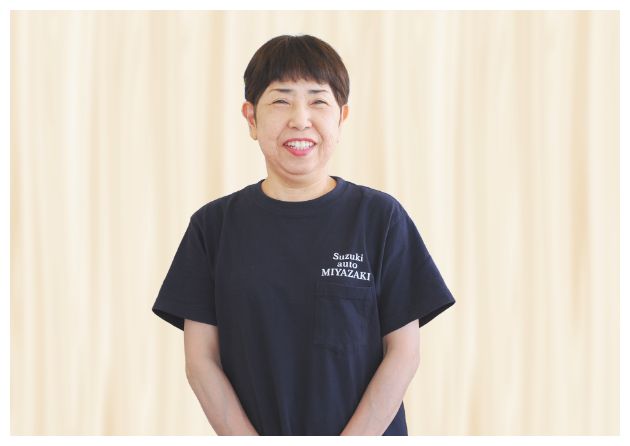経理担当 矢野
